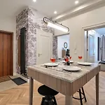 Apartment Downtown - 52 M2, Location - By Rentujemy